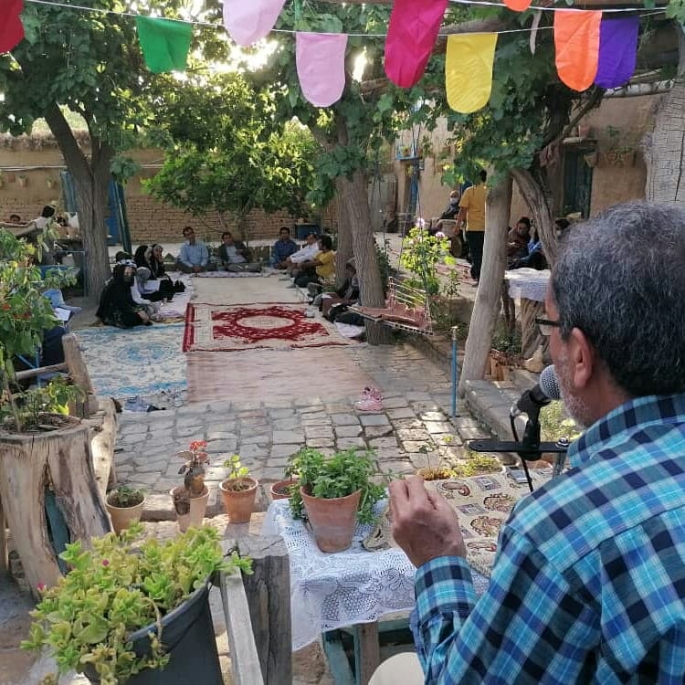 شاعران همشهری