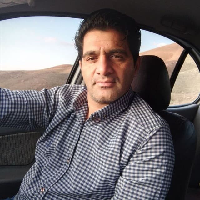 #محمود_اکبر_زاده